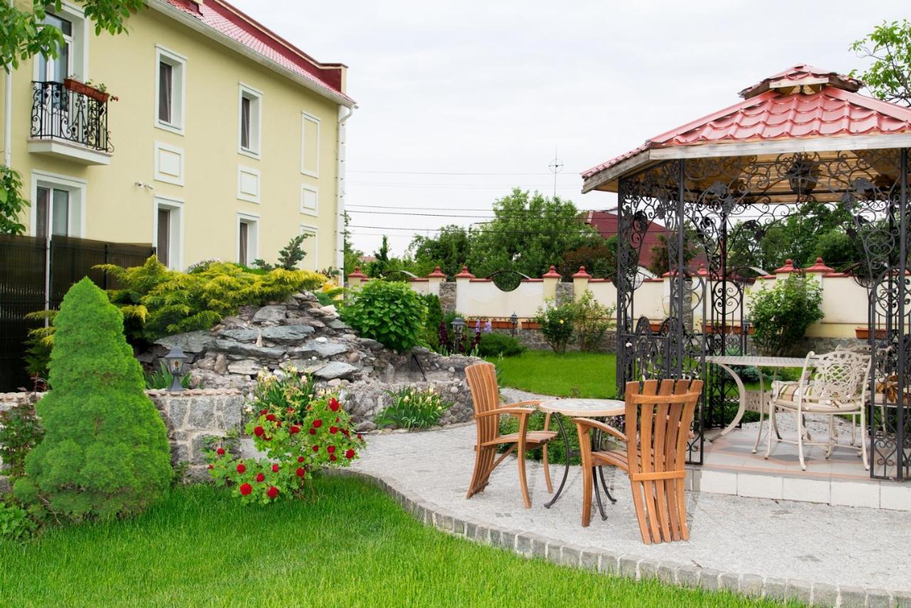 Villa Oselya Kiev Extérieur photo